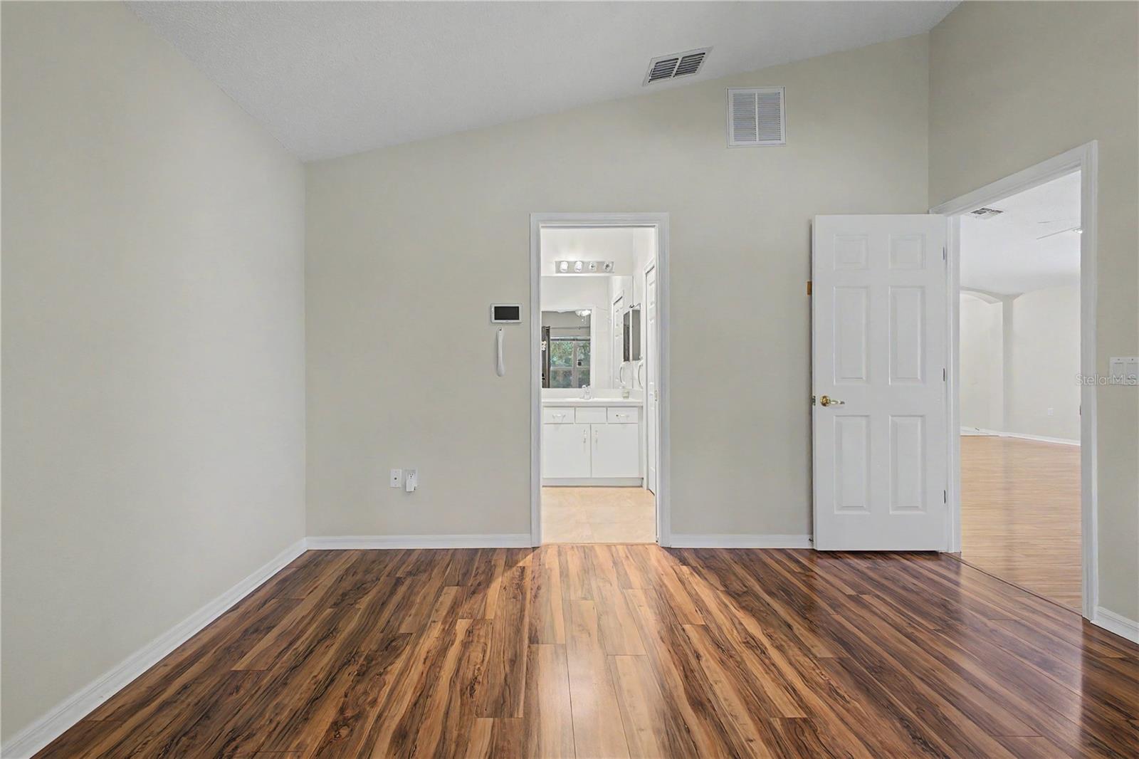 WELLINGTON AT SEVEN HILLS PH5D - Residential