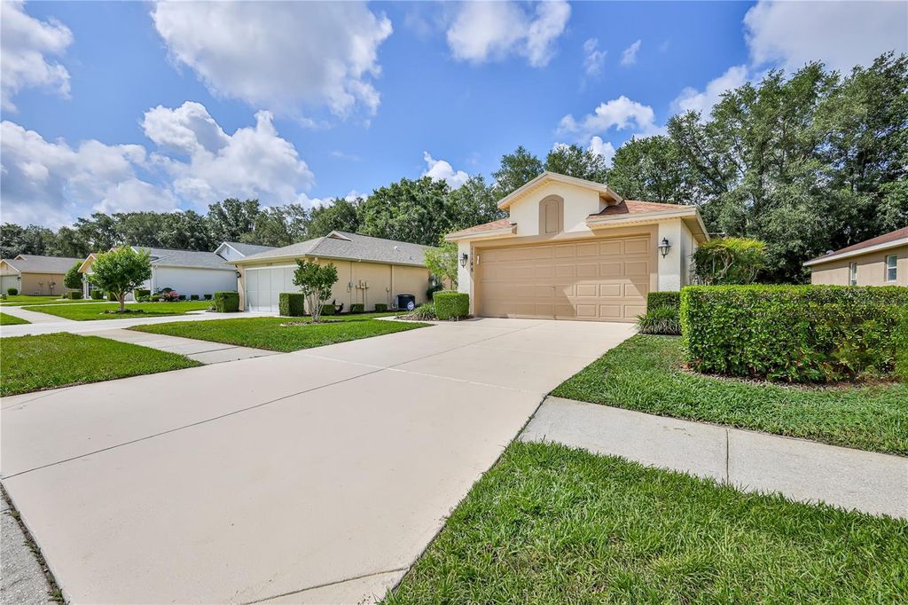 Photo of 11148 Heathrow Avenue, Spring Hill, FL 34609 (MLS # W7885761)
