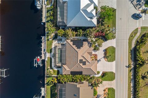 A home in PUNTA GORDA