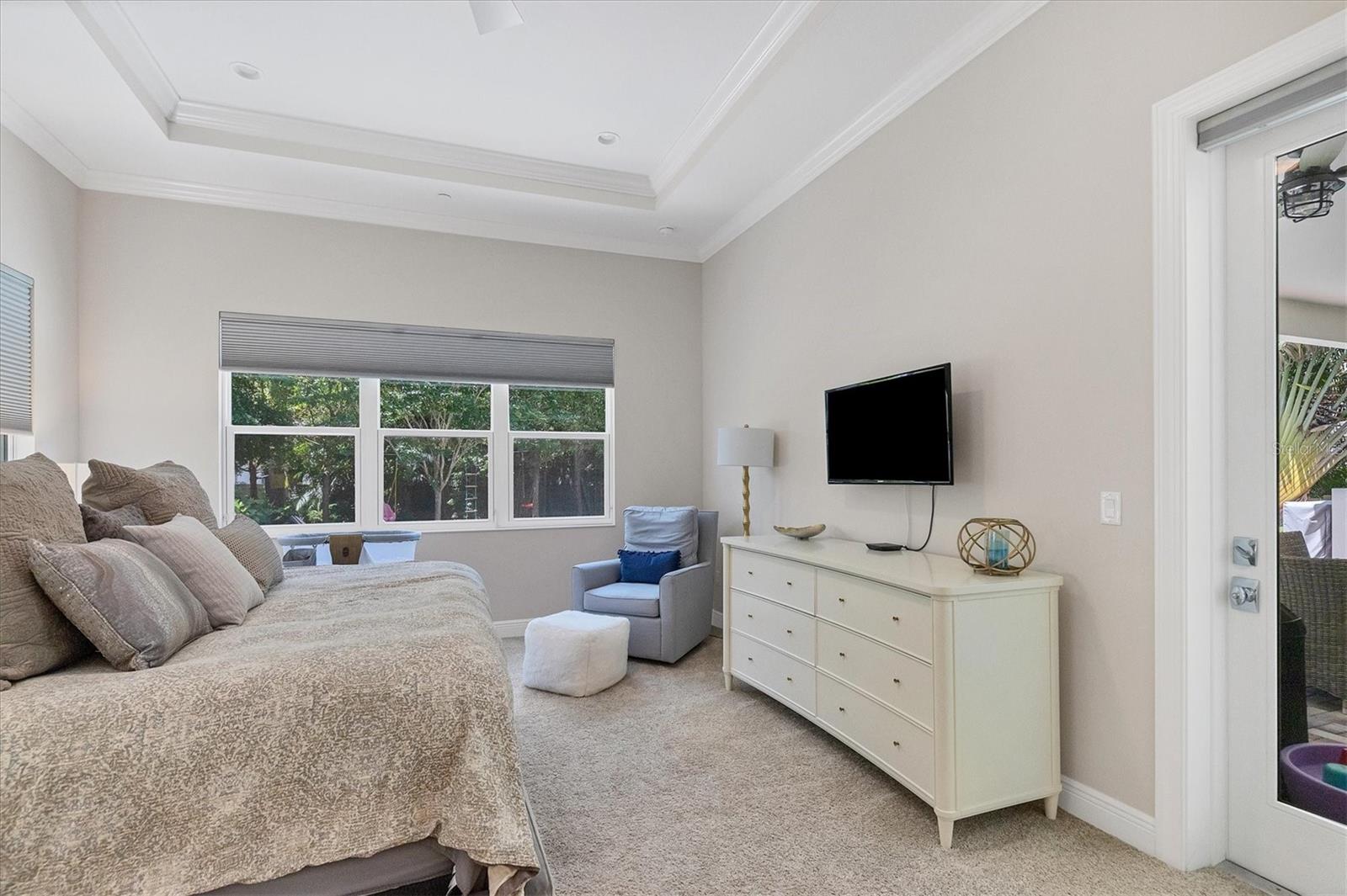 HANSENS SUB OPPOSITE PG IN PB - Residential