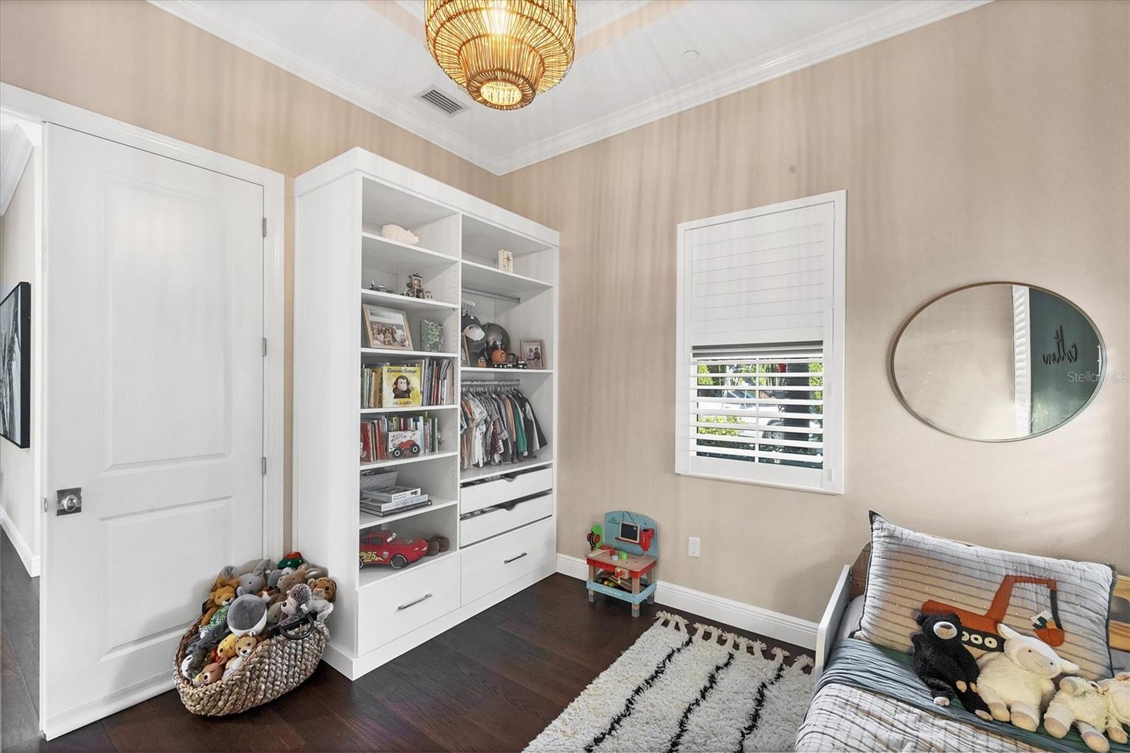 HANSENS SUB OPPOSITE PG IN PB - Residential