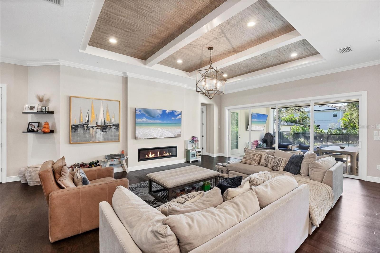 1614 BAY ROAD