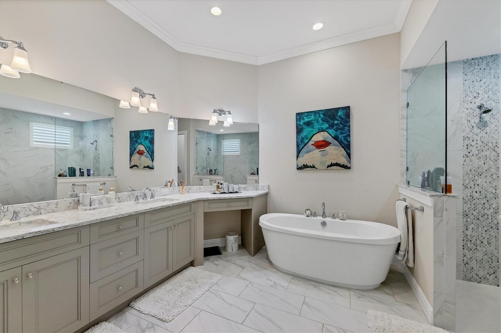 HANSENS SUB OPPOSITE PG IN PB - Residential