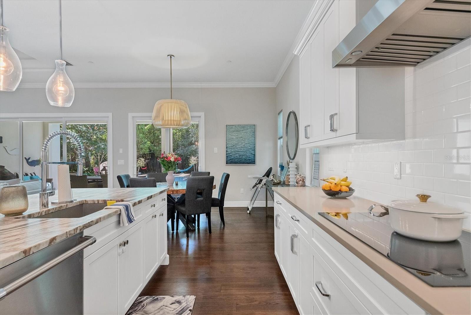 HANSENS SUB OPPOSITE PG IN PB - Residential
