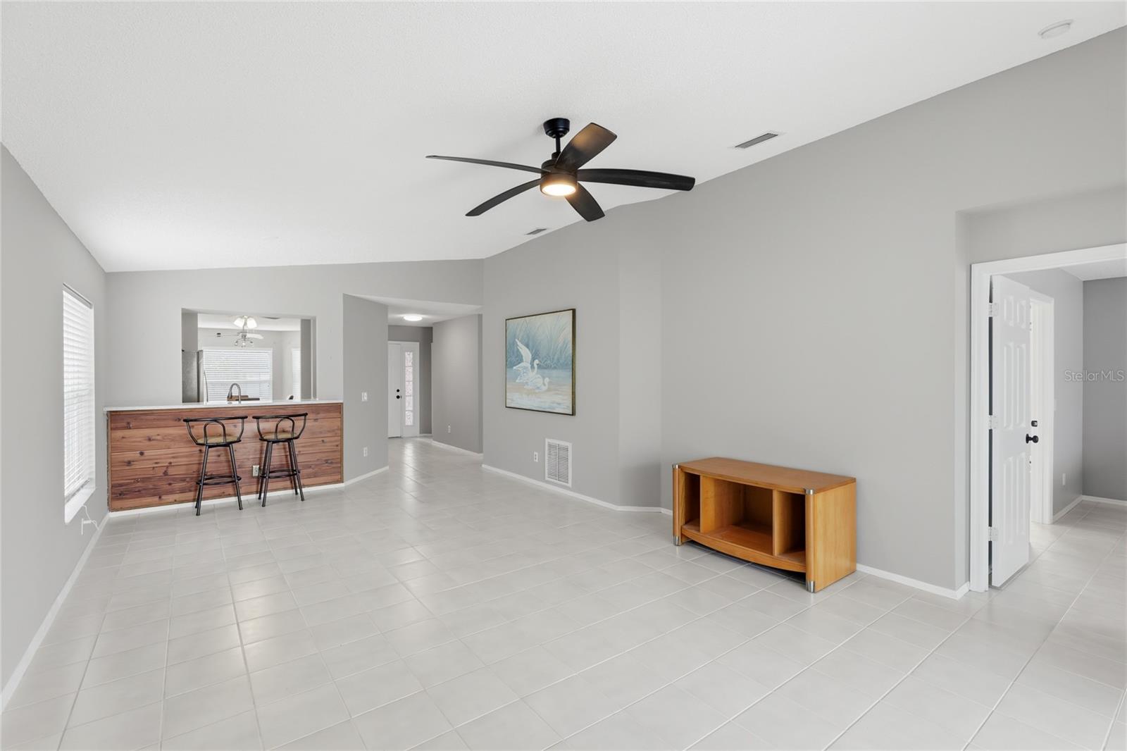 CORDOVA LAKES - Residential