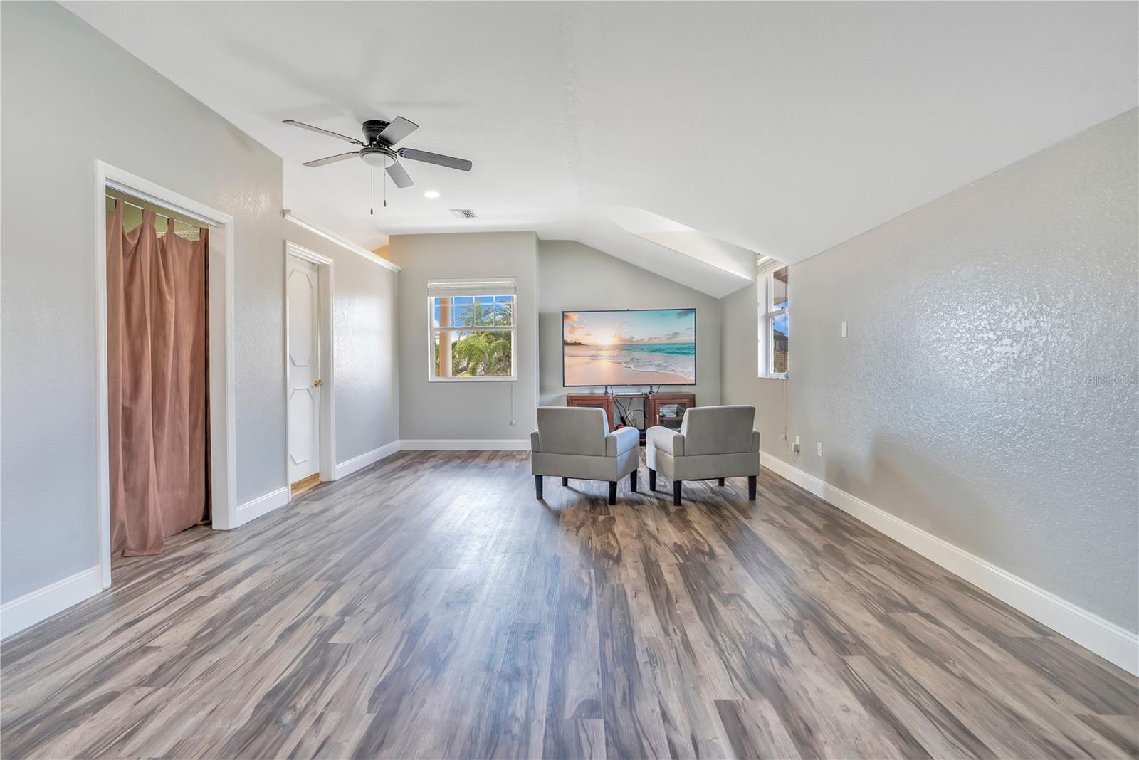 SYMPHONY ISLES UNIT TWO - Residential