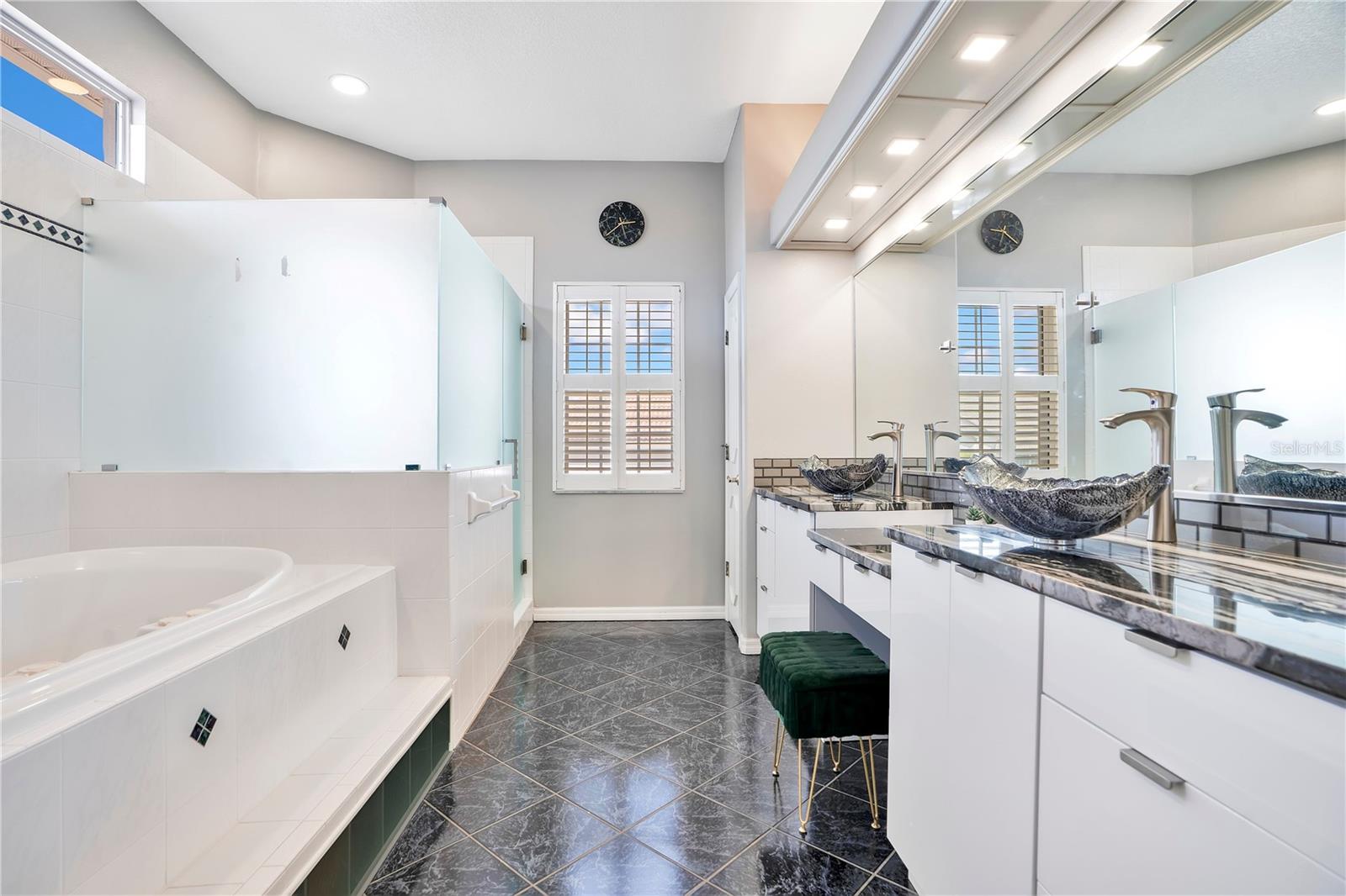 SYMPHONY ISLES UNIT TWO - Residential