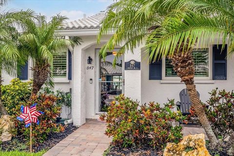 A home in LONGBOAT KEY