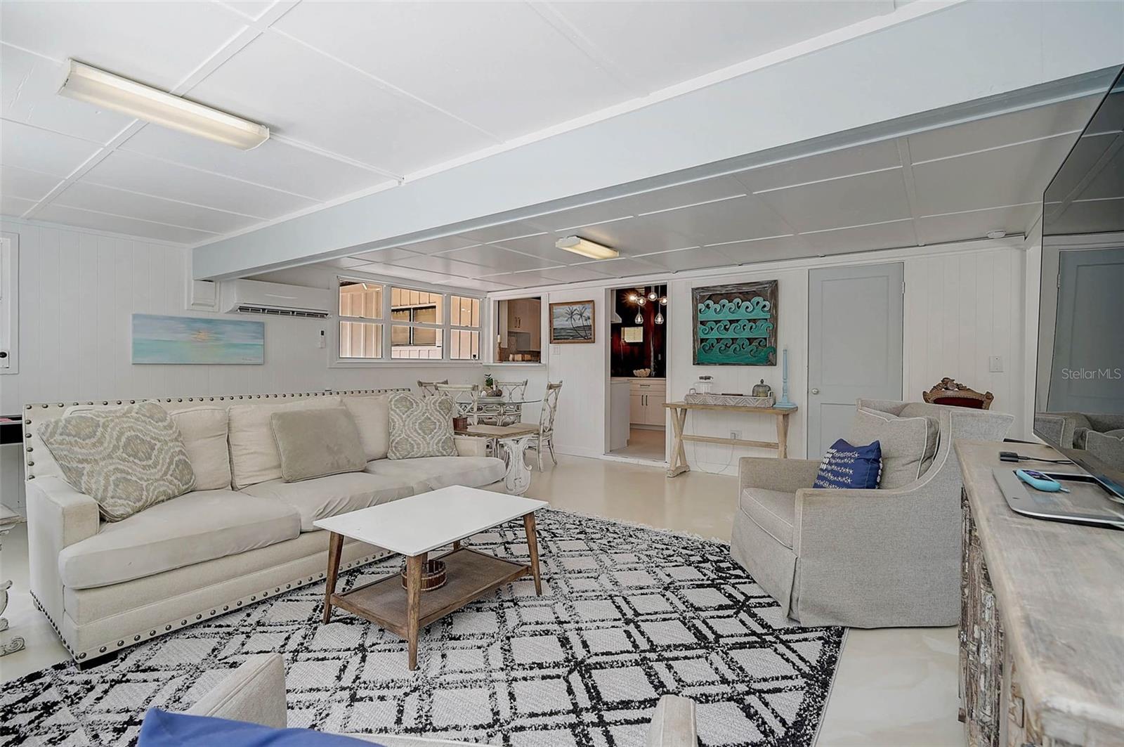 TATUMS J W ADD SARASOTA HEIGHTS - Residential Lease