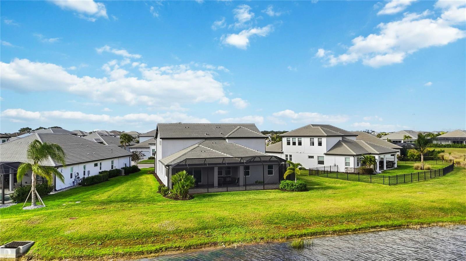 SWEETWATER AT LAKEWOOD RANCH PH I & II - Residential