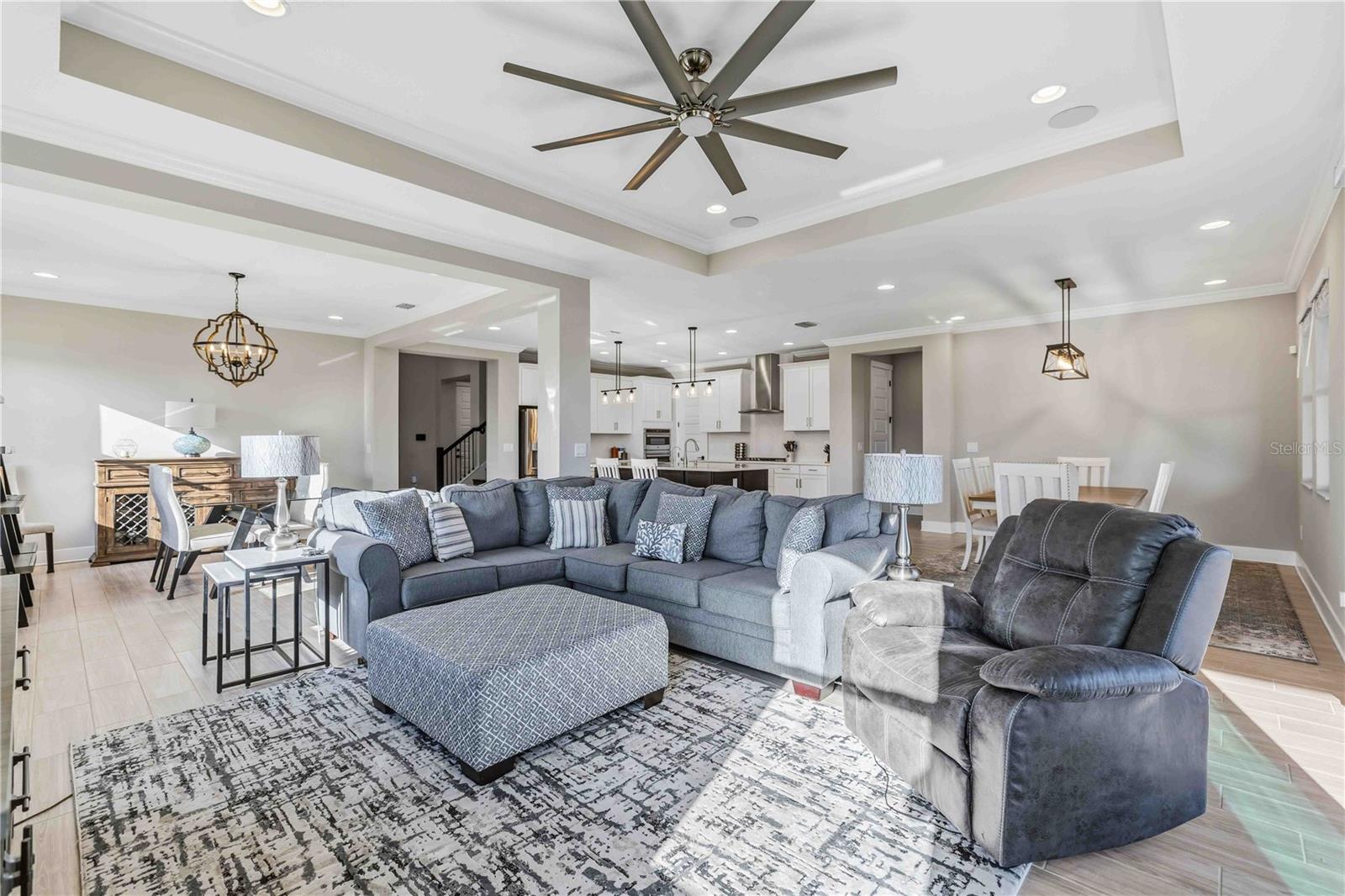 SWEETWATER AT LAKEWOOD RANCH PH I & II - Residential