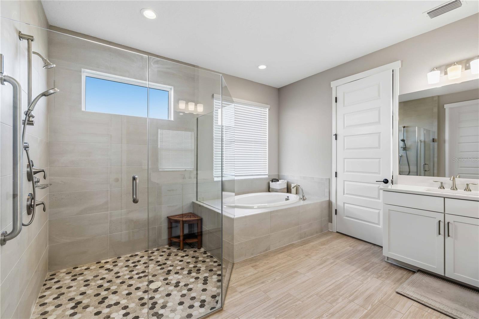 SWEETWATER AT LAKEWOOD RANCH PH I & II - Residential