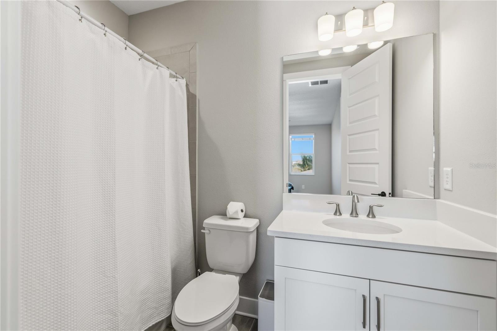 SWEETWATER AT LAKEWOOD RANCH PH I & II - Residential