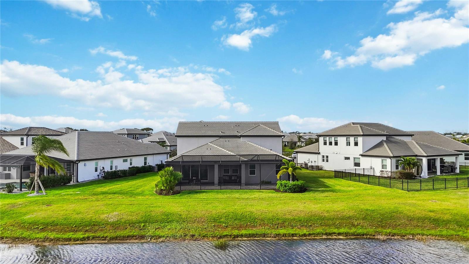 SWEETWATER AT LAKEWOOD RANCH PH I & II - Residential