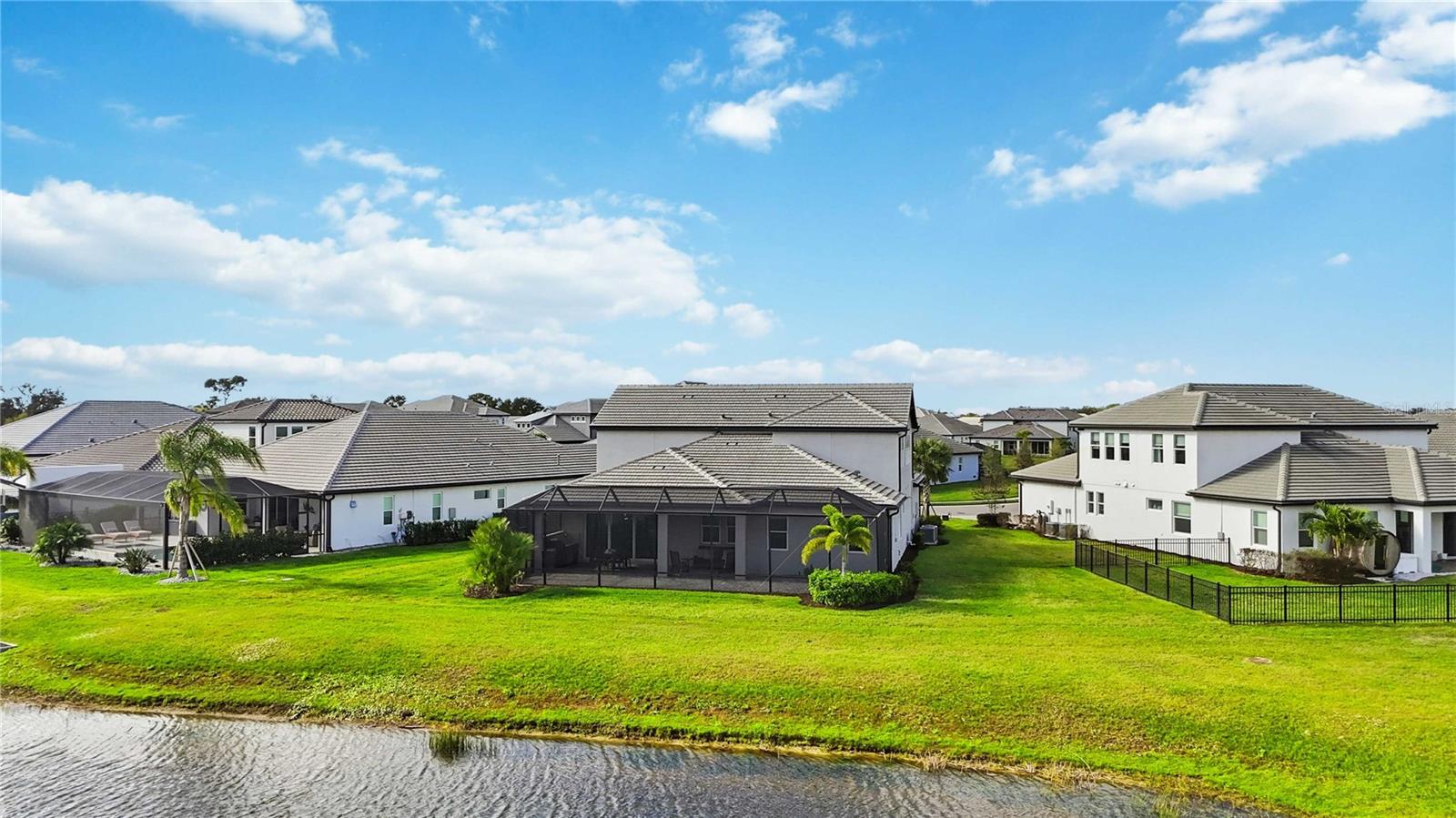 SWEETWATER AT LAKEWOOD RANCH PH I & II - Residential