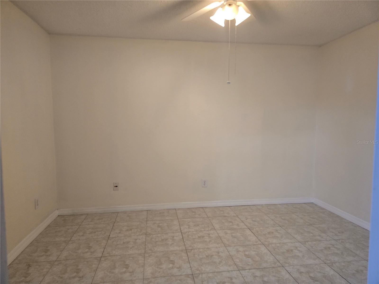 ISLAND COVE VILLAS PH 01 - Residential