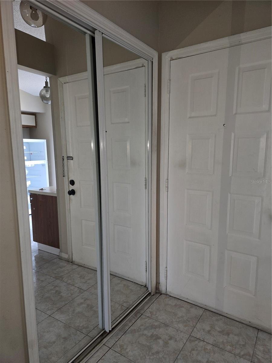 ISLAND COVE VILLAS PH 01 - Residential