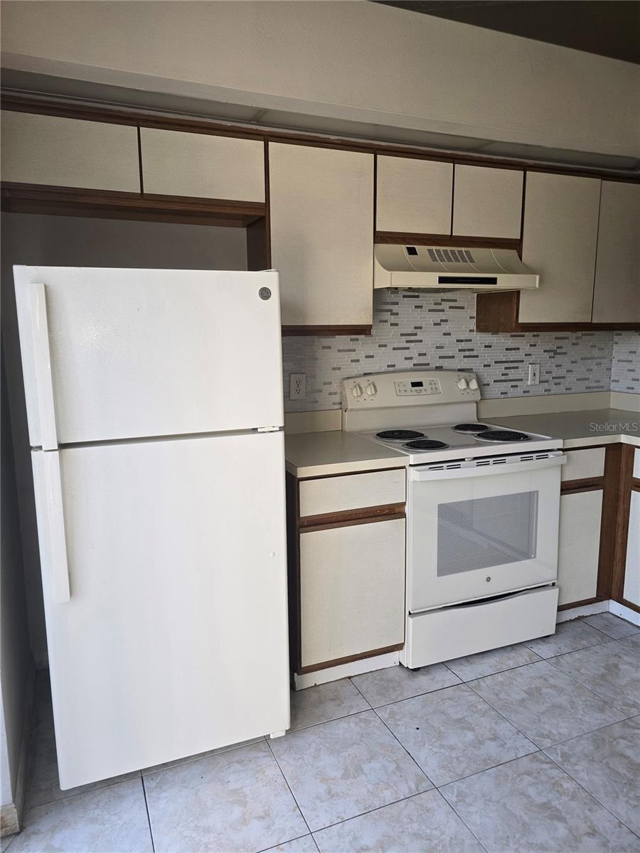 ISLAND COVE VILLAS PH 01 - Residential