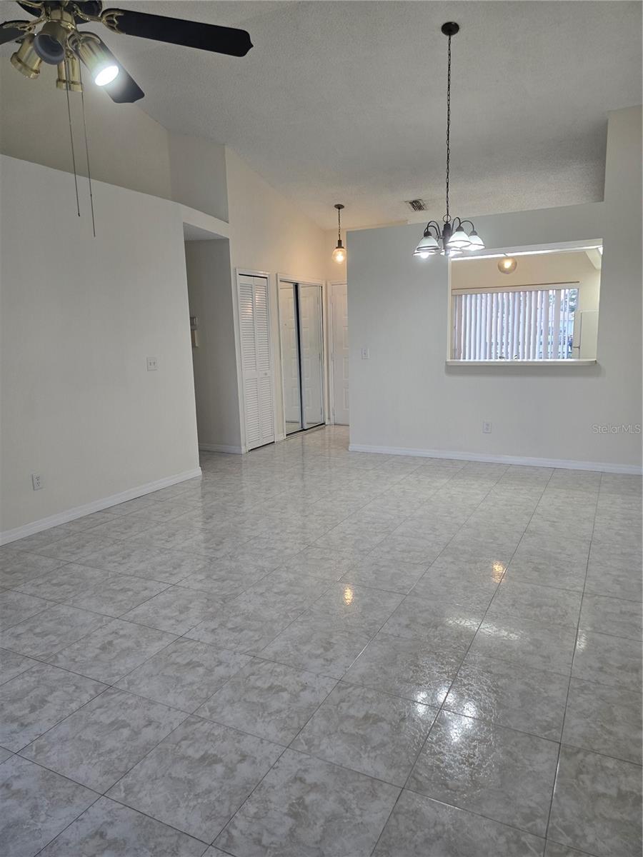 ISLAND COVE VILLAS PH 01 - Residential