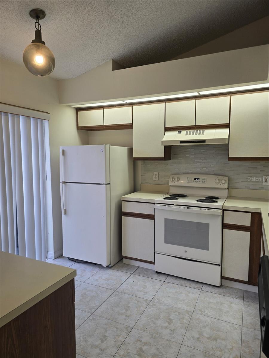 ISLAND COVE VILLAS PH 01 - Residential