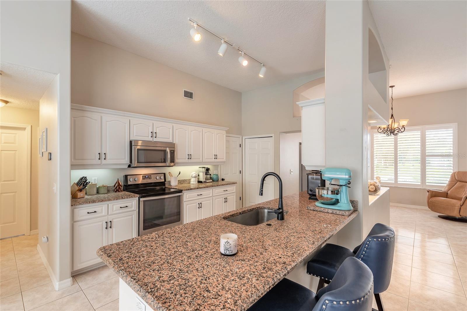 BREAKWAY TRLS PH 03 UN 03A - Residential