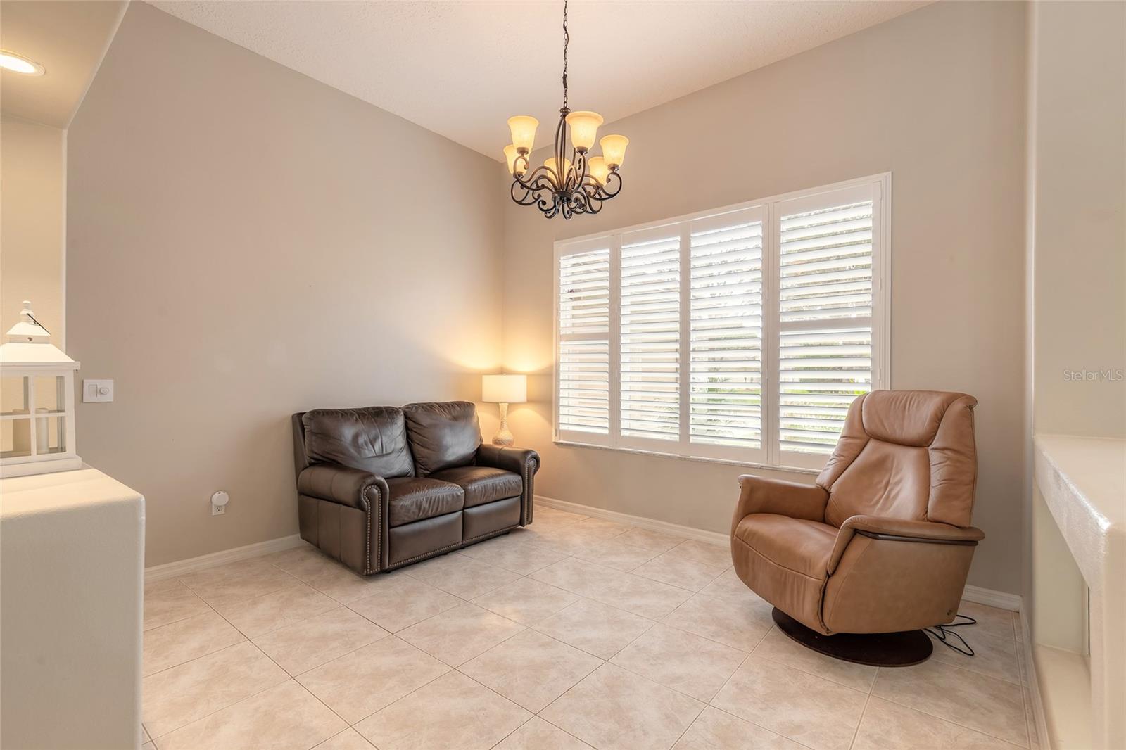 BREAKWAY TRLS PH 03 UN 03A - Residential