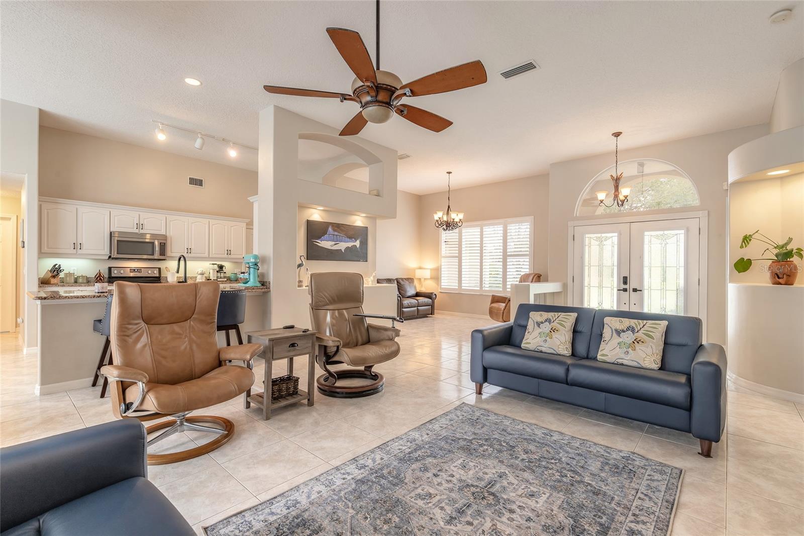 BREAKWAY TRLS PH 03 UN 03A - Residential