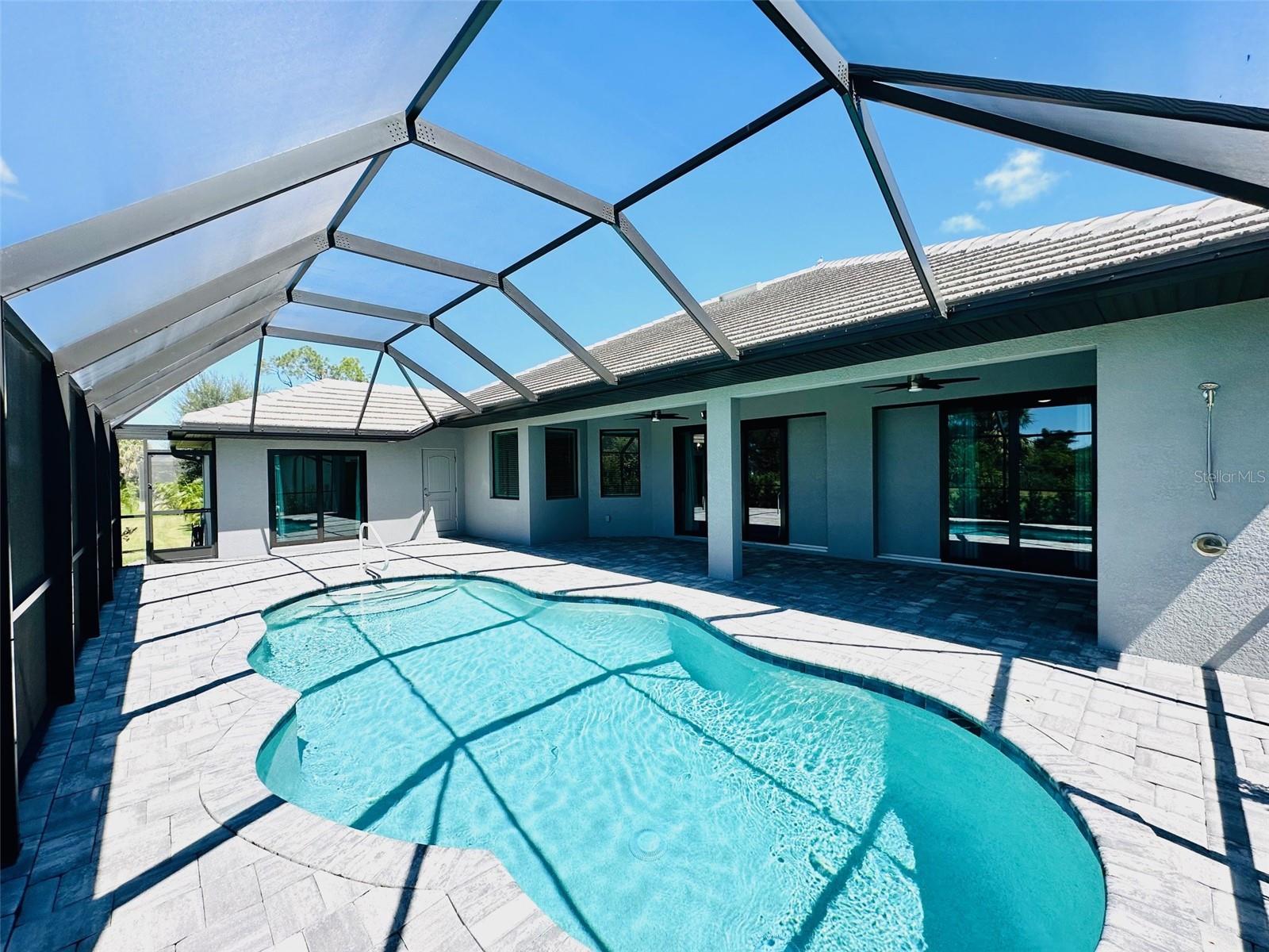 ROTONDA WEST PINE VALLEY - Residential