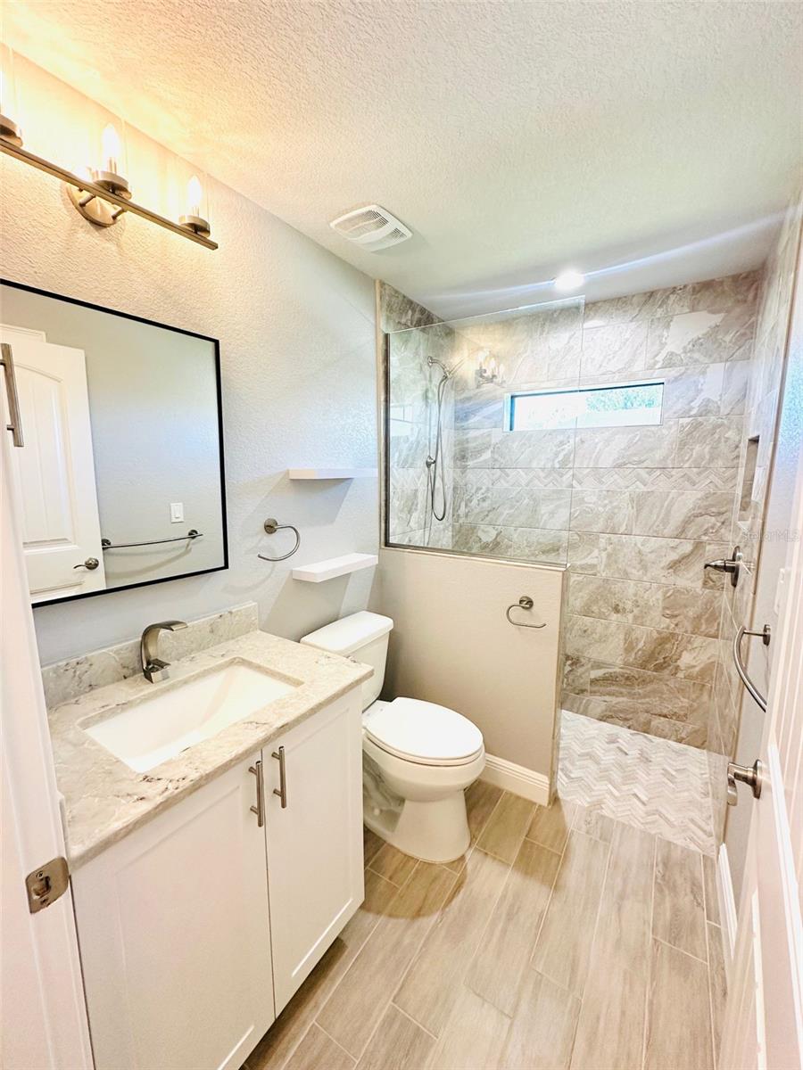 ROTONDA WEST PINE VALLEY - Residential