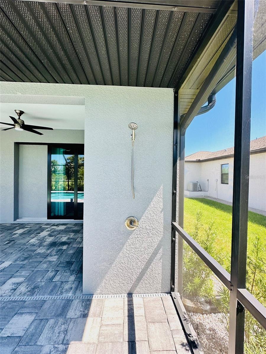 ROTONDA WEST PINE VALLEY - Residential