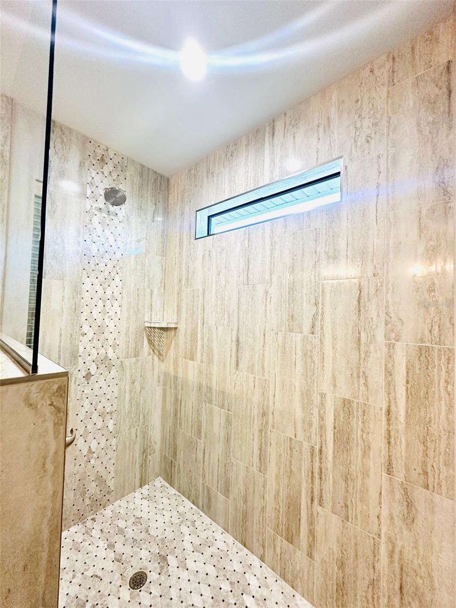 ROTONDA WEST PINE VALLEY - Residential