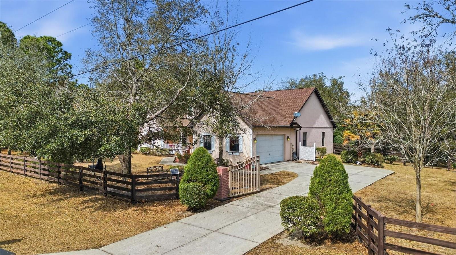 PINE RIDGE UNIT 03 - Residential