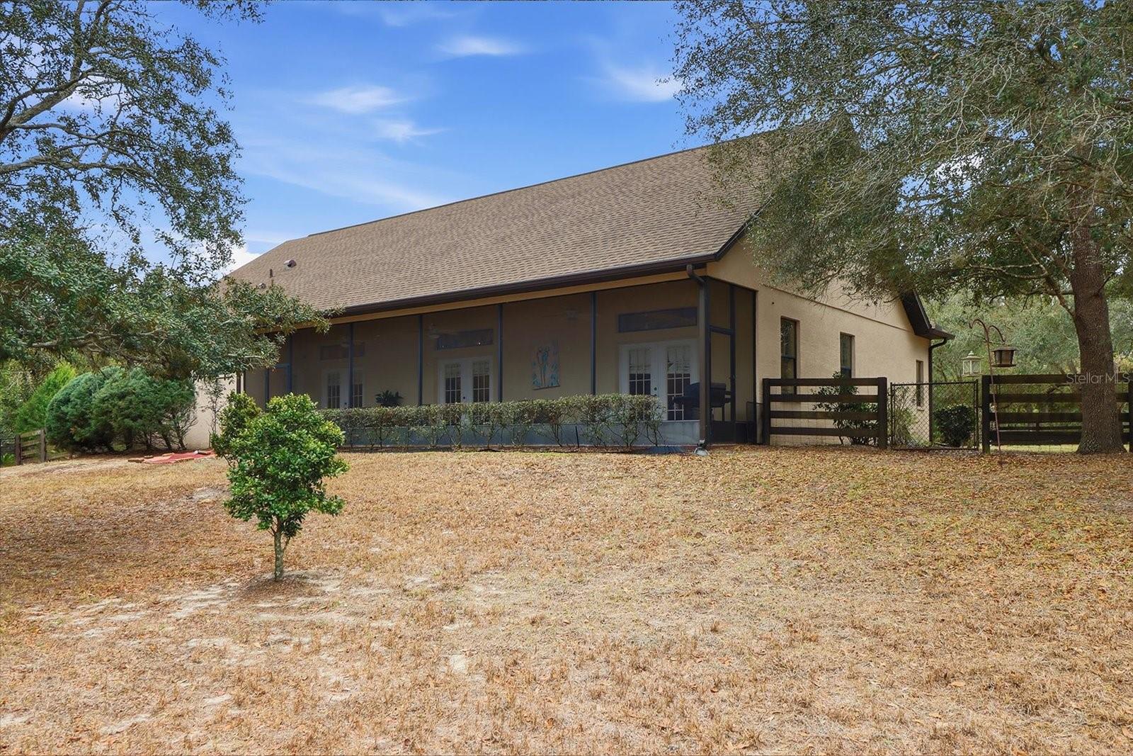 PINE RIDGE UNIT 03 - Residential