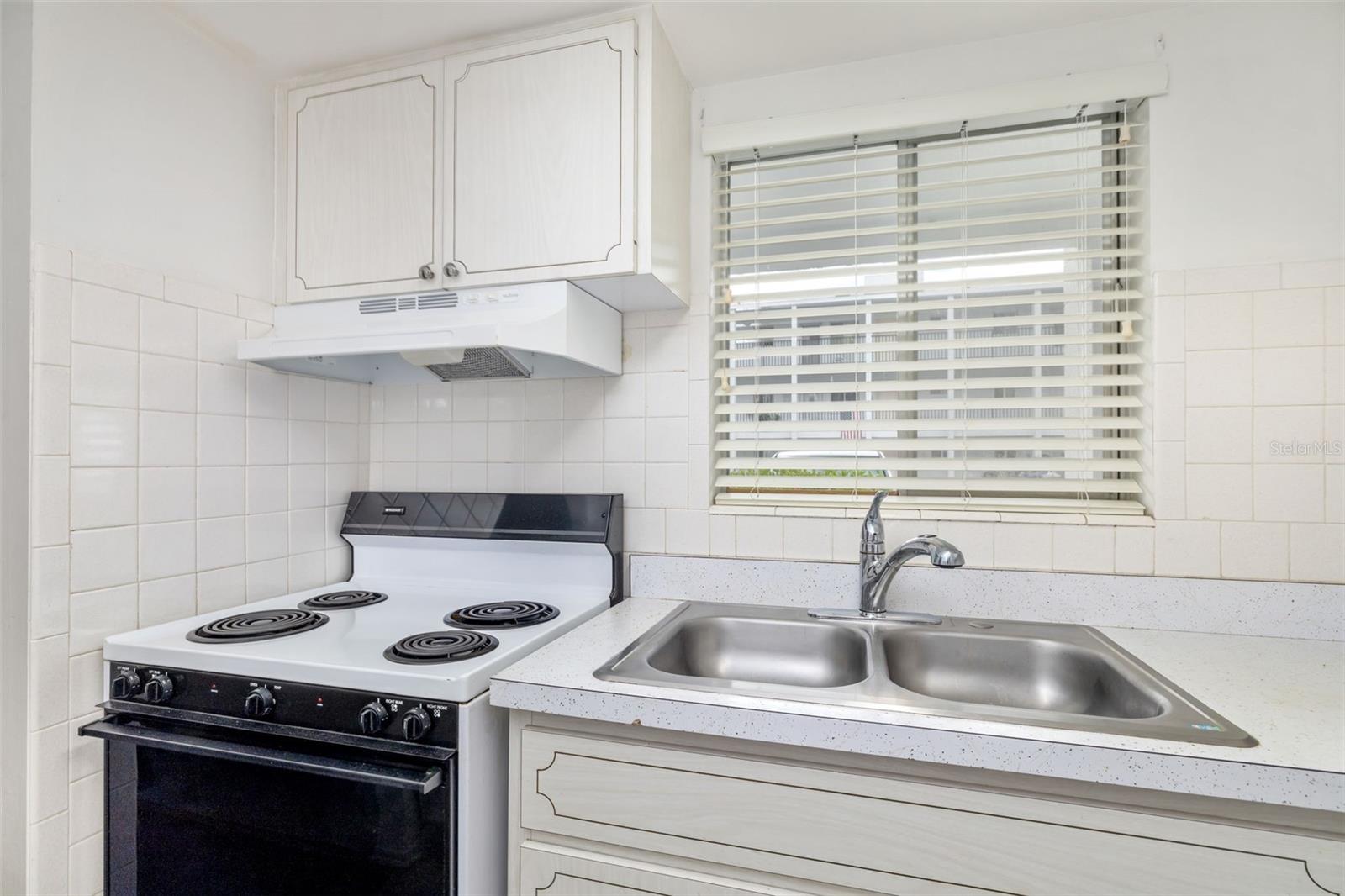 BAYSHORE CONDO - Residential