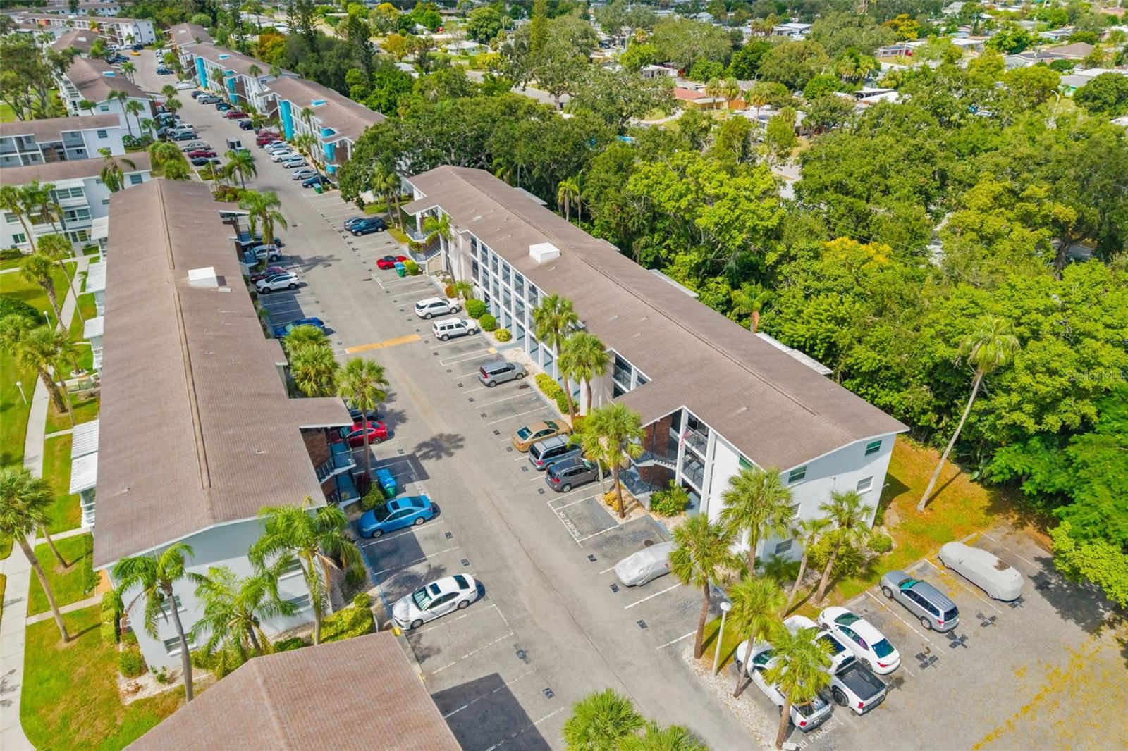 BAYSHORE CONDO - Residential