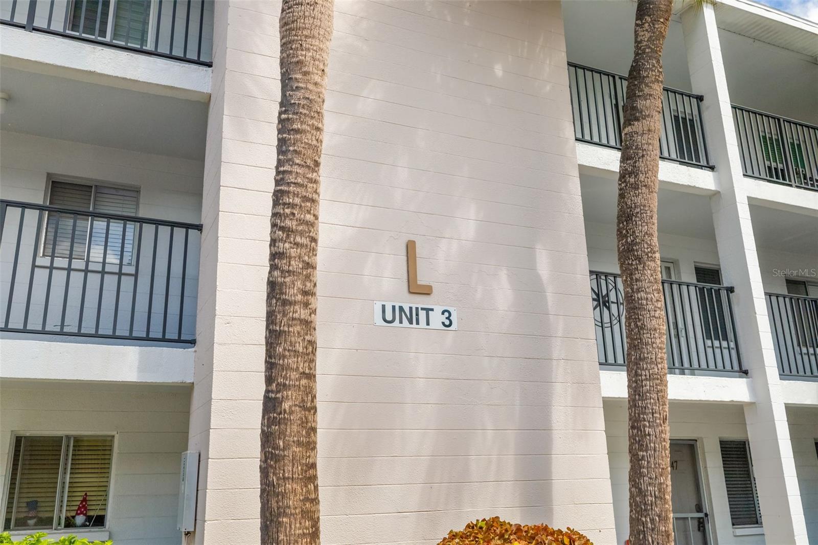 BAYSHORE CONDO - Residential