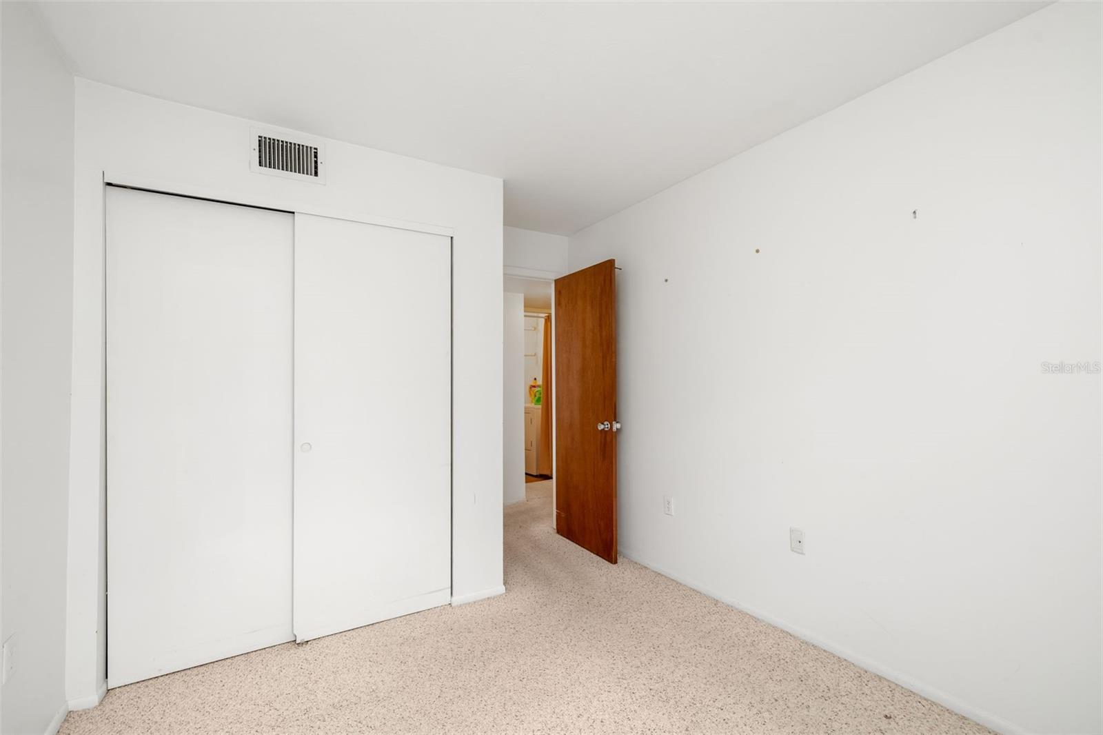 BAYSHORE CONDO - Residential