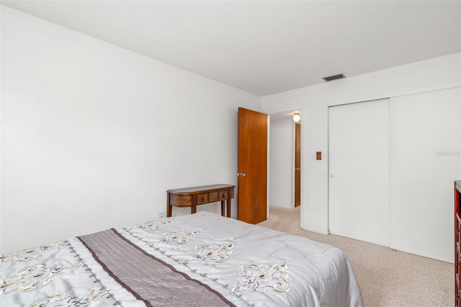 BAYSHORE CONDO - Residential