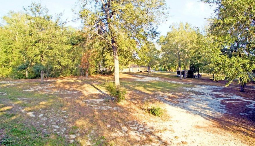 Prime Building Lot in Orange Blossom Hills

Dreaming of the perfect spot to build your home Look no further! This fantastic lot is nestled in the serene and family-friendly community of Orange Blossom Hills. 

Highlights:
Proximity to Amenities: Just a stone's throw away from all essential amenities. 
- Close to The Villages: Enjoy the vibrant lifestyle and activities at The Villages, just a short drive away.
- Near Lake Weir: Perfect for those who love outdoor adventures and water activities.
- Peaceful Area: Experience the tranquility of a quiet neighborhood, ideal for raising a family.

Don't miss out on this opportunity to build your dream home in a location that offers both convenience and serenity