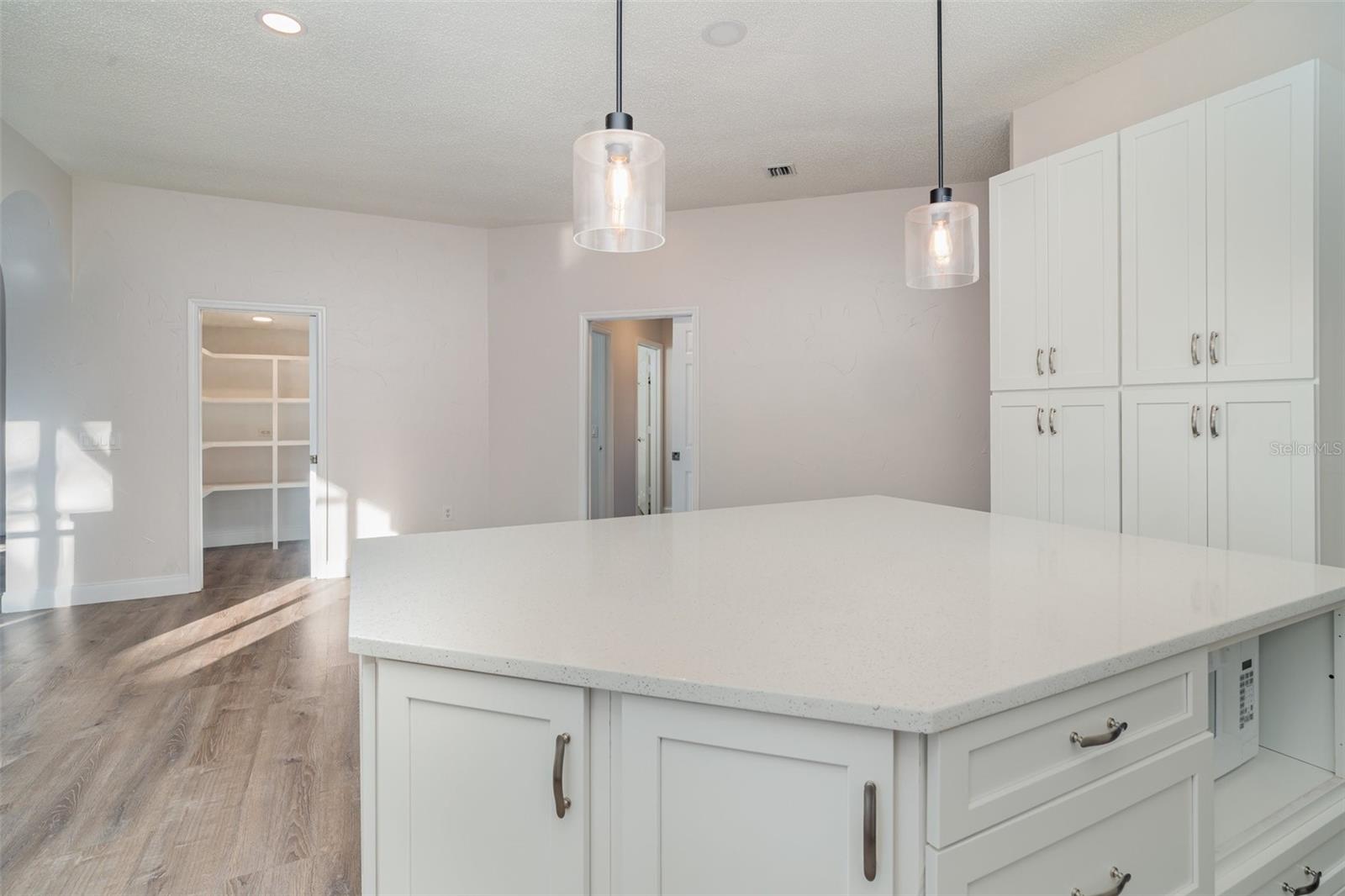 BENT TREE VILLAGE - Residential