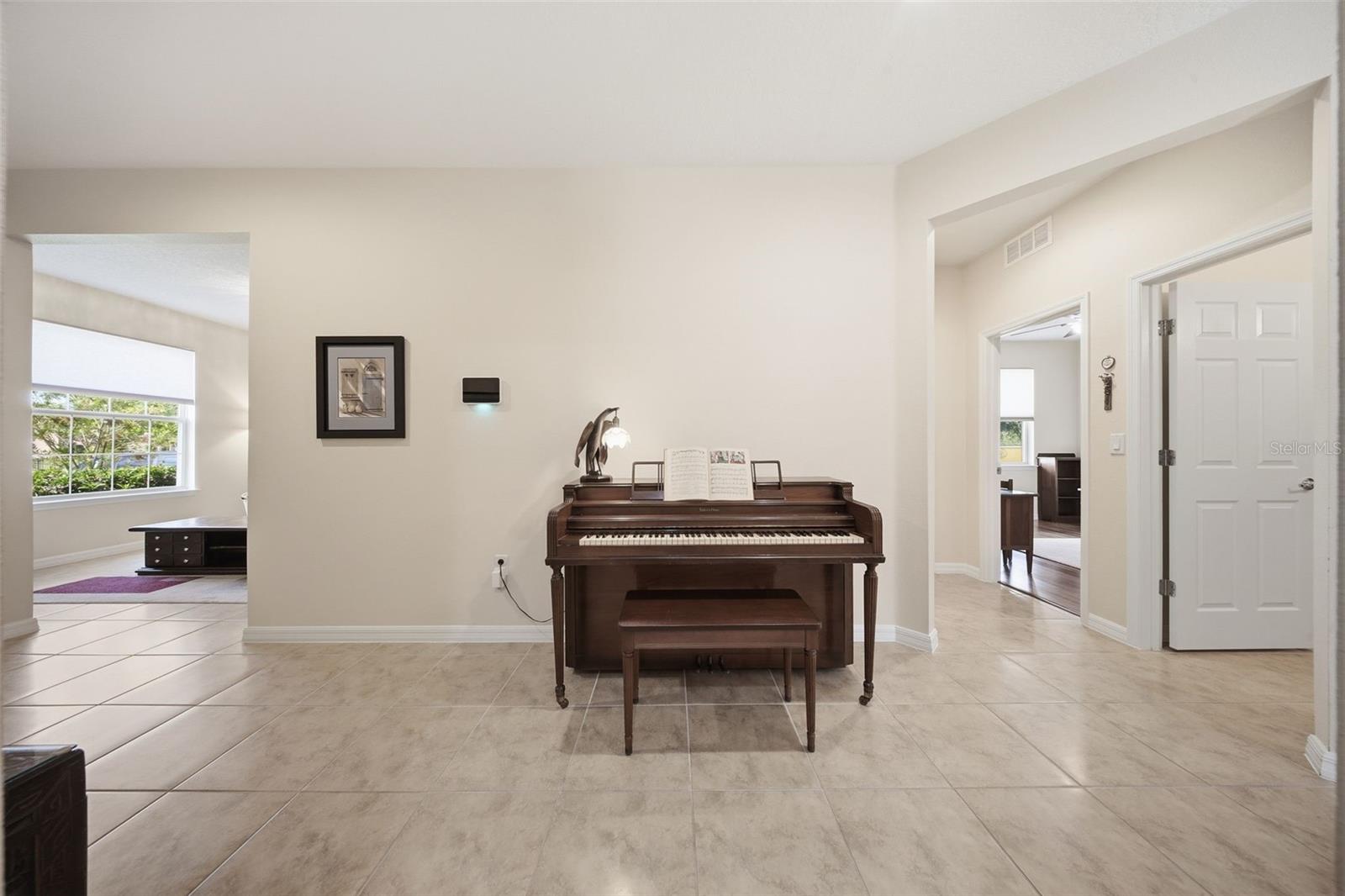 1670 REGAL RIVER CIRCLE