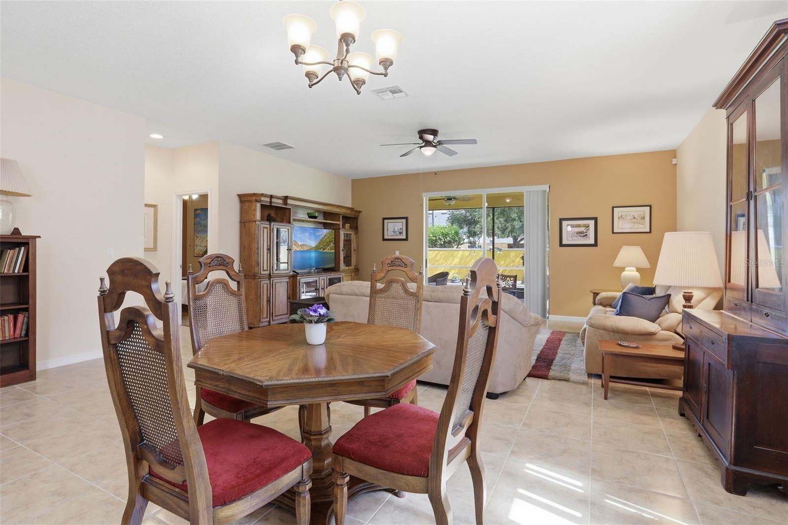 CROWN POINTE COVE - Residential