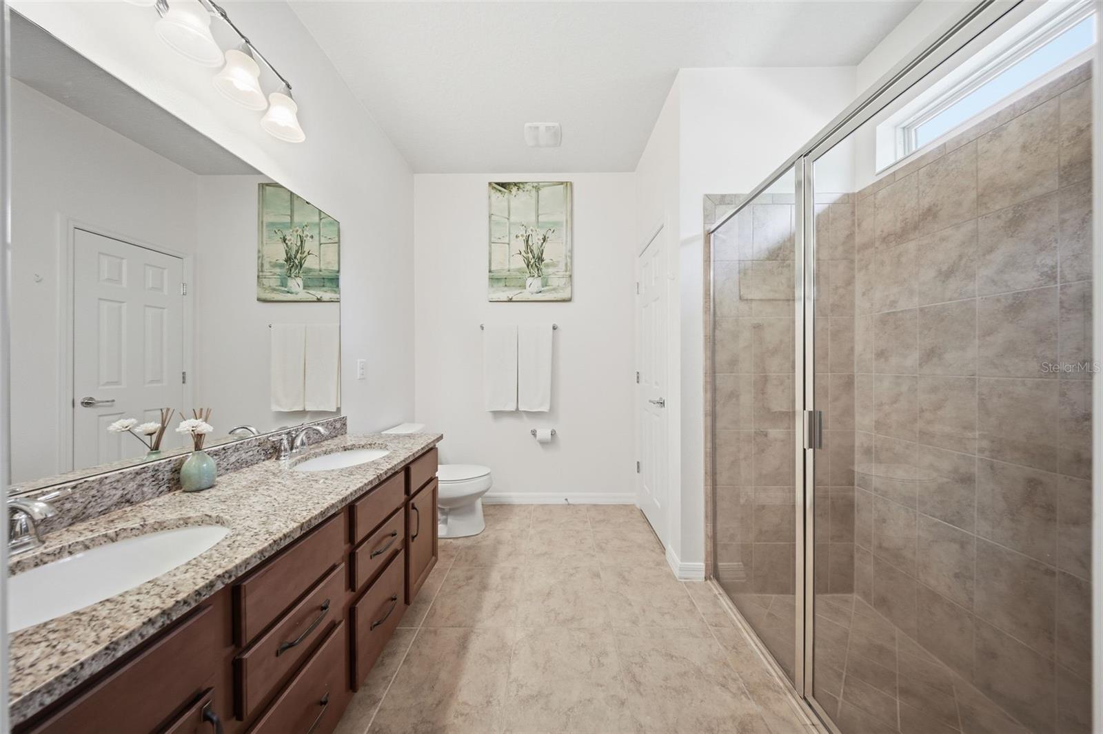 CROWN POINTE COVE - Residential