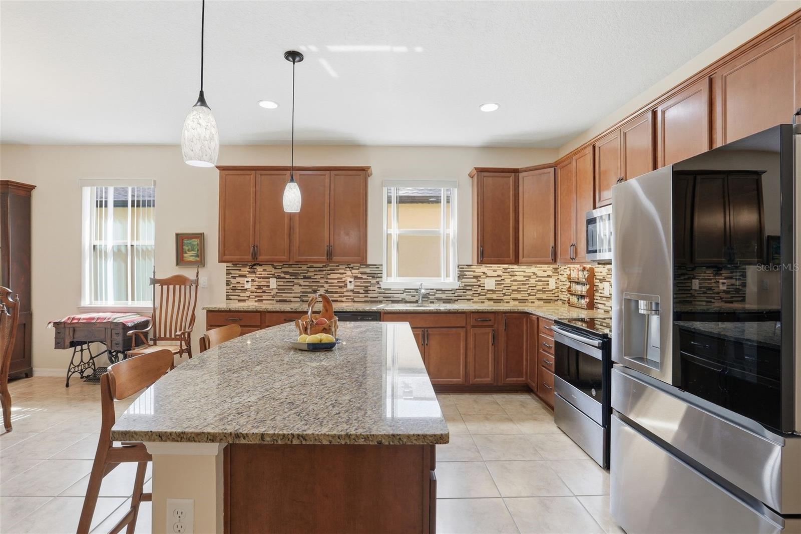 CROWN POINTE COVE - Residential