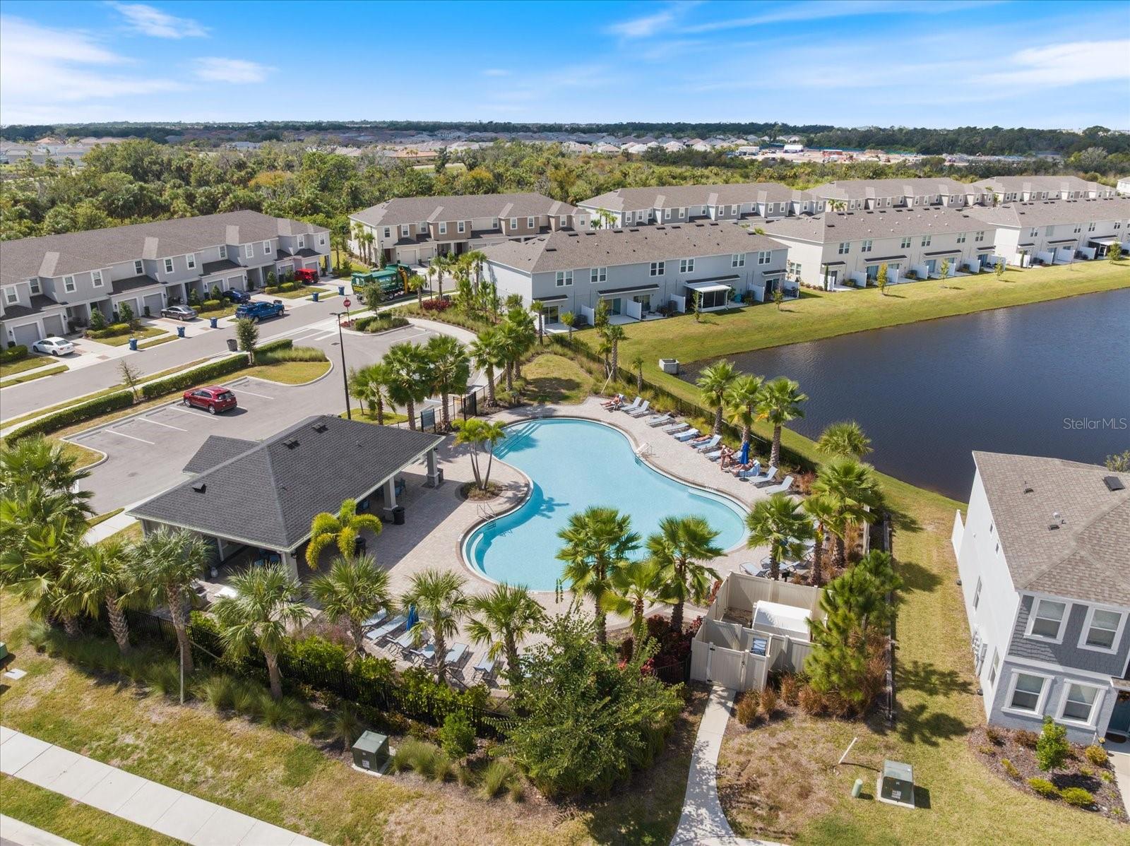 ARTISAN LAKES EDGESTONE NORTH PH I & II - Residential Lease