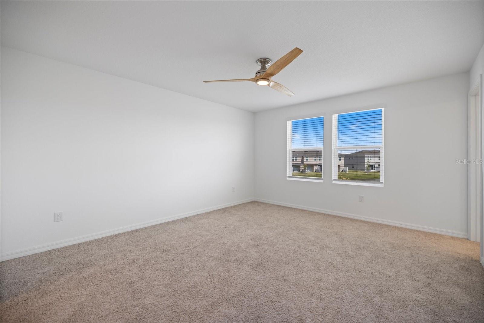 ARTISAN LAKES EDGESTONE NORTH PH I & II - Residential Lease