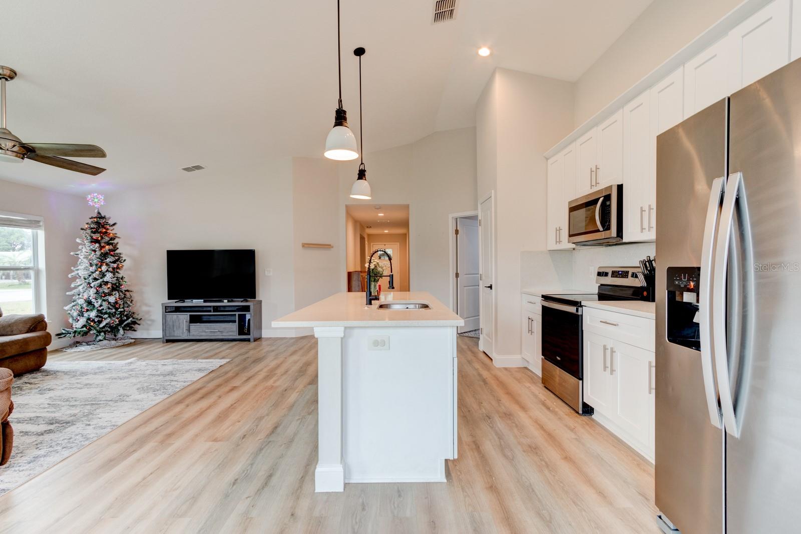 DELTONA - Residential