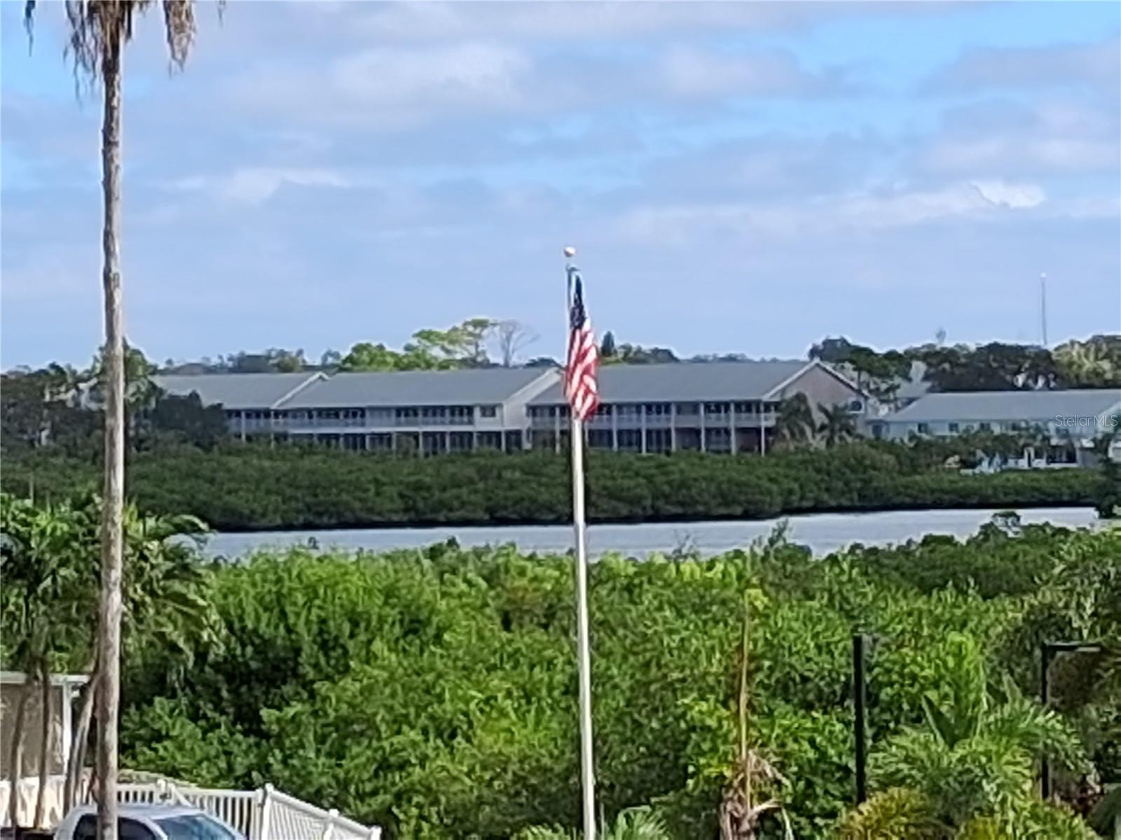 HOLIDAY VILLAS 2 CONDO - Residential