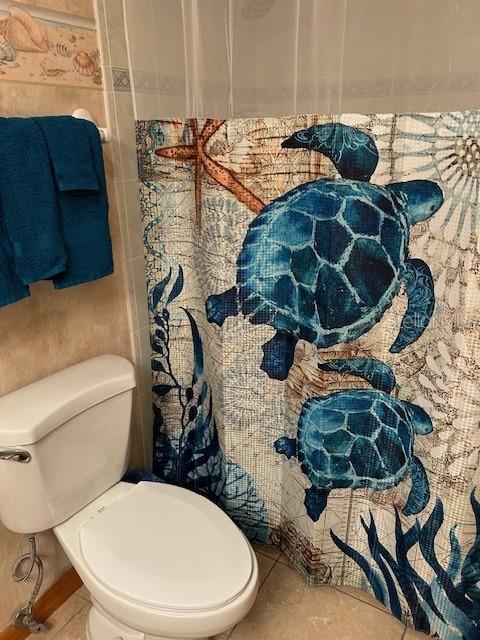 HOLIDAY VILLAS 2 CONDO - Residential