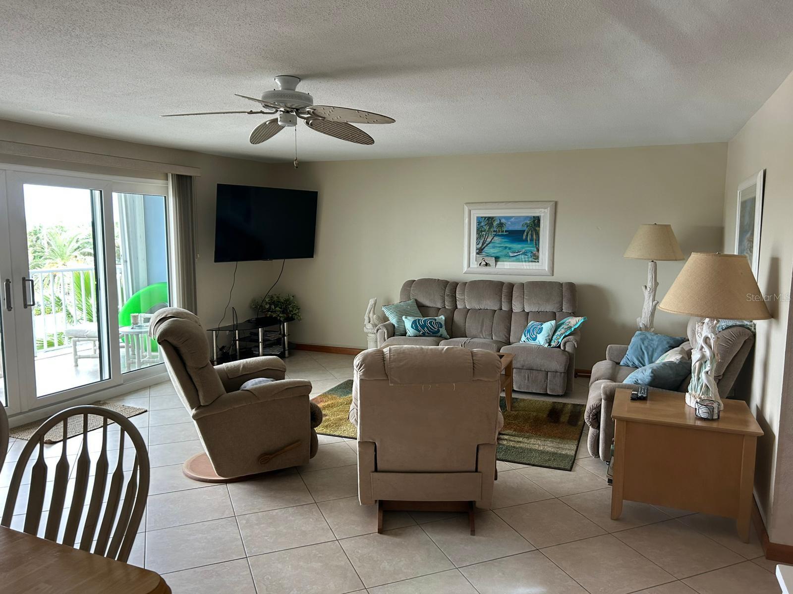 19610 GULF BLVD 206